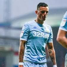Ben white | a defender who is worth millionsbenjamin william white (born october 8, 1997, poole), better known as ben white, is an english football player, d. Finmpr Finmpr7 Profile Pinterest