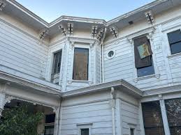 Refueling the welcome wagon, it's great to see so many new friends