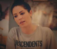 I'm wondering how many of you are still here. Some good news of the month:  Catherine Rollins will make an appearance in ep 8.20 of Hawaii Five-0.  Michelle Borth Let's count down