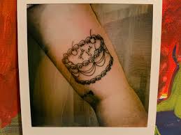 Maybe you would like to learn more about one of these? What It S Like To Get A Semipermanent Tattoo From Ephemeral Tattoo Studio Allure