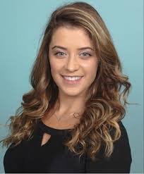 Renee Conover's Instagram, Twitter & Facebook