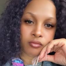 Who have cash app ? I want too send money to single mothers