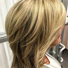 50 Best Short Hairdos For Women Over 60 Will Knock 20 Years Off 28 Alphacute In 2020 Modern Hairstyles Medium Length Hair Styles Medium Hair Styles