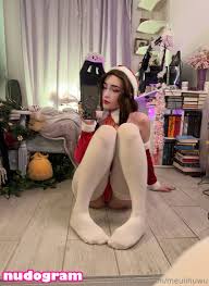 chilling_madness  meulinuwu Nude Leaks OnlyFans Photo 32 - Nudogram v2.1
