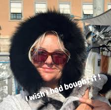 Grantham and District Canine Society, Saturday 19th October 2024 Labrador  Retrievers Judge: Monika Smith (Rudidale) Many thanks to the Officers and  Committee of the Club, for inviting me to judge at their