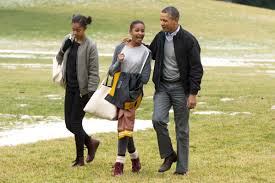 18 year old malia obama caught at a 21+ soho bar. President Obama Spends A Daddy Daughter Weekend In Nyc Vanity Fair