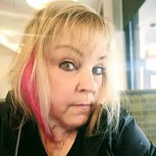 Prey of Desire: A College Campus Mystery: Gatlin, JC: 9780615961057:  Amazon.com: Books