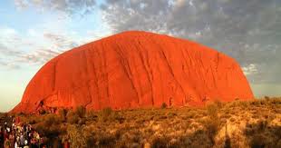 red rock or uluru 旅 旅行 海外旅行