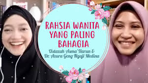 Bagi arissa yang berasal dari keluarga susah, bahagia adalah duit. Rahsia Wanita Yang Paling Bahagia Ustazah Asma Harun 2020 Dr Azura Anjuran Geng Youtube