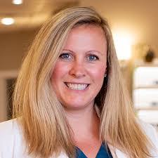 Danielle Cozza's Instagram, Twitter & Facebook