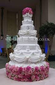 Maybe you would like to learn more about one of these? Amazing White Silver 8 Tier Nigerian Wedding Cake Pretty Wedding Cakes Wedding Cake Mariage Extravagant Wedding Cakes