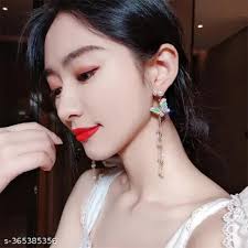 Gorgeous Crystal Hook Dangle Earrings at ₹ 249/pair