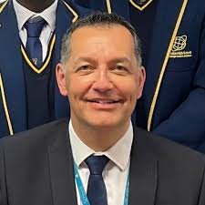 Tom Hayter (@themrhayter)