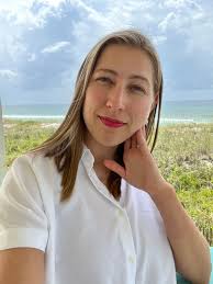 About Me — Avery Simmons Chen