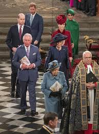 La información fue confirmada por el palacio de buckingham. Que Es La Firma El Negocio Familiar De La Realeza Britanica The New York Times