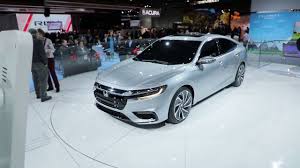 The 2020 honda insight combines upscale styling, comfortable passenger space, impressive interiors, and a driving experience that exceeds other hybrid cars. 2020 Honda Insight Review Ratings Specs Prices And Photos The Car Connection