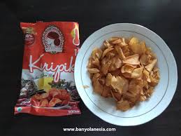 Maicih keripik singkong pedas level 3, 5, 10 100gr keripik singkong maicih merupakan keripik khusus buat kamu yang menyukai sedikit pedas tapi ingin menikmati keripik maicih. Keripik Maicih Level 10 Masih Aman Kok Banyolanesia