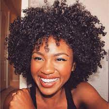 Love The Curls Idee Coiffure Cheveux Court Coiffure Afro Cheveux Naturels