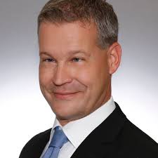 Suchen sie die deutsche bank öffnungszeiten? 56 Deutsche Bank Karolinenstrasse Nurnberg 2021 Picture