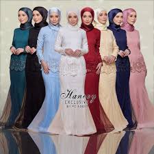 Anda boleh cuba hiasan simple yang boleh menyerlahkan karakter hadiah hantaran tunang tersebut. Hot Arrival Haneey Exclusive Baju Kurung Lace Baju Tunang Simple High Quality Code Dbc Shopee Malaysia