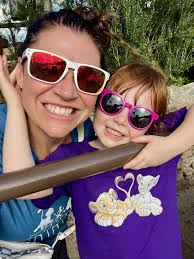 Photoshop the bag out of magic kingdom photo