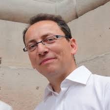 Cher réseau, C'est avec plaisir que je vous annonce mon admission au  Programme Grande Ecole de l'ESSEC Business School après deux années de  classe préparatoire ECG au lycée Henri IV Je remercie… |