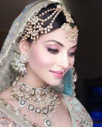 336 1k Likes 3 038 Comments Urvashi Rautela Actor Urvashirautelaforever On Instagram Exc Indian Wedding Jewelry Bridal Fashion Jewelry Hair Accessories