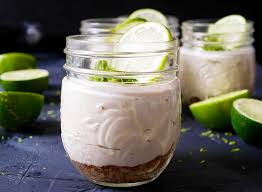 Key lime pie is my hubby's absolute favorite dessert. This Mini Key Lime Pie Recipe Is Healthy Enough For Breakfast