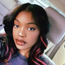 Heyy!! i was looking for a lash tech in atl who would do sfs !!