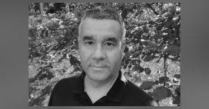 Cari Chandler's Instagram, Twitter & Facebook