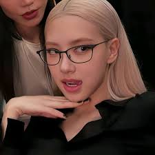 MIBI maybe👄 (@rs_number1s)