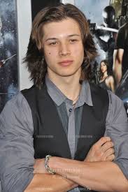 Leo Howard 2015 Google Search Lucien Leo Howard Leo Long Hair Styles Men