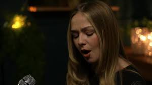 Mamma Mia, here I go again🖤