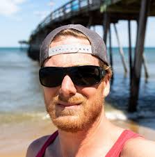 Who can take family photos