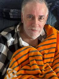 How to help Alzheimer's patients sleep?