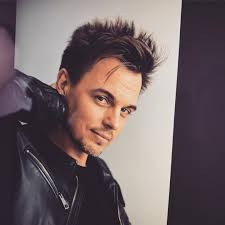 Darin Brooks (@theedarinbrooks) • Instagram photos and videos