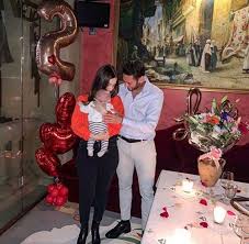 Hakan çalhanoğlu ve eşi sinem gündoğdu'ya dünyanın dört bir yanından tebrik mesajları geldi. Hakan Calhanoglu Esi Sinem Calhanoglu Ile 2 Evlilik Yildonumunu Kutladi Magazin Haberleri