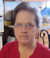 Goldie Ratliff's Instagram, Twitter & Facebook