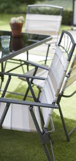 Lightweight Fold Away Garden Chairs Low Maintenance Garden Low Maintenance Garden Design Low Maintenance Yard
