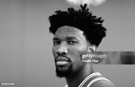 15,559 Headshot Of Elsa Stock Photos, High-Res Pictures, and Images