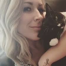 Anna Shutt (annaleighshutt)