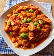 Sambal goreng kentang basah memiliki rasa pedas gurih dan sangat cocok dijadikan lauk. Sambal Goreng Kentang C 2020 Instagram Nana Hanif7 Instagram Yoanitasavit In 2021 Healthy Recipes Vegetarian Cooking Food