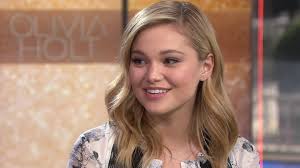 Olivia holt as kate in cruel summer. freeform this was the first time that i had to play three different versions of one single character, said holt. Meet Olivia Holt Elvis Duran S New Artist Of The Month