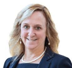 Carey Smith's Instagram, Twitter & Facebook