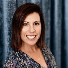 Metta Smith's Instagram, Twitter & Facebook