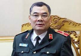 Trước các thông tin về việc ông chung có vấn đề về sức khoẻ, thiếu tướng tô ân xô, chánh văn phòng, người phát ngôn bộ công an cho hay, khi nhà chức trách tống đạt các quyết định tố tụng. Thiáº¿u TÆ°á»›ng To An Xo Noi Gi Vá» Vá»¥ An Ä'Æ°á»ng Nhuá»‡