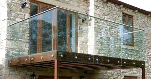 This, combined with our installation teams' wealth of experience, means that the end product is a stunning bespoke balcony that will evolve your homes style. Exterior Glass Balcony Designs Pictures Trendecors