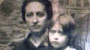 Monforte homenajea a una vecina víctima de la represión política en 1938