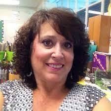 Diana Colby's Instagram, Twitter & Facebook