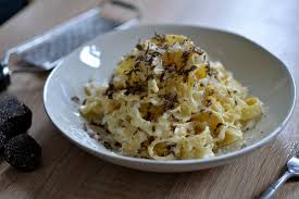Pates Aux Truffes Noires La Recette Facile Et Gastronomique Italian Recipes Healthy Cooking Macaroni And Cheese